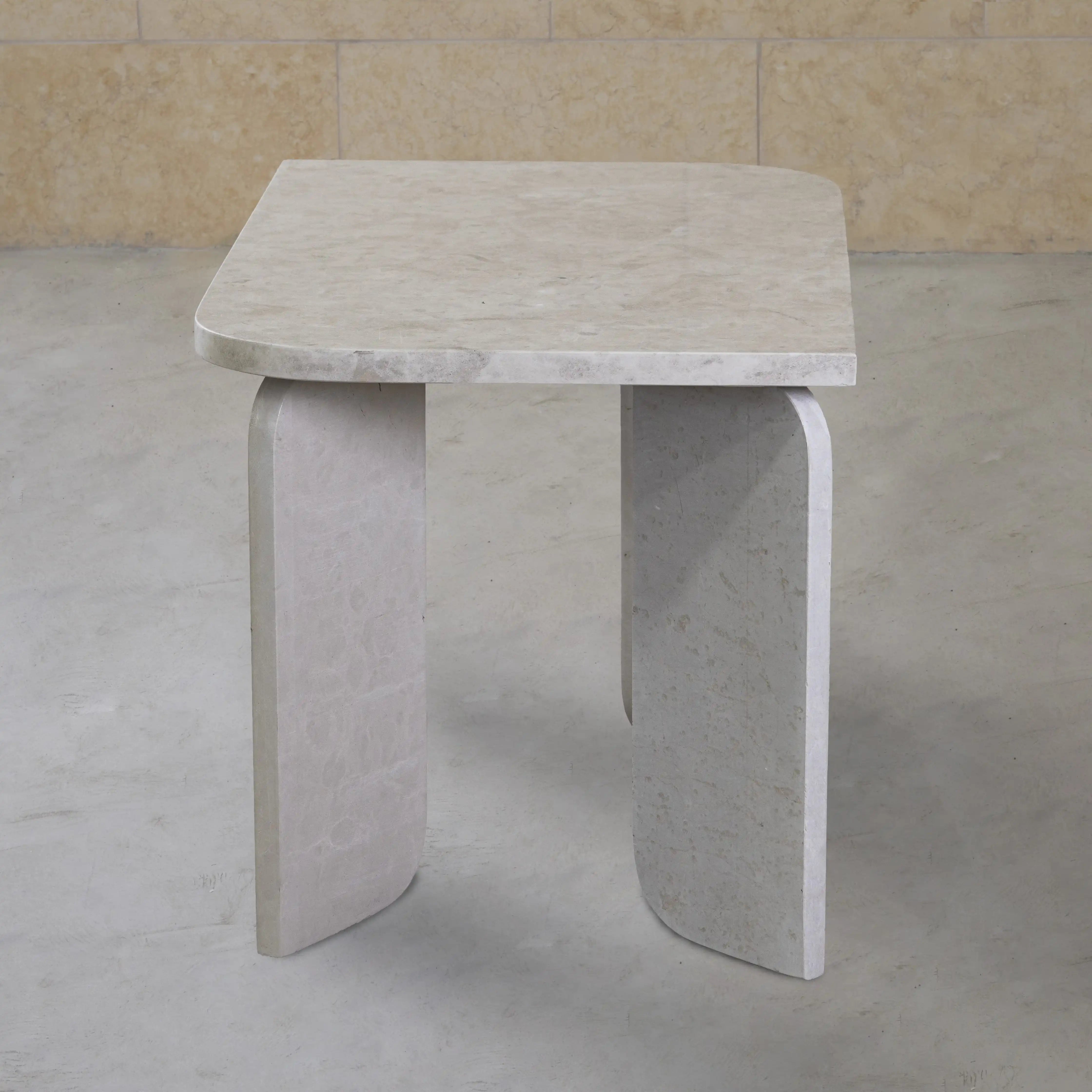 Danci Side Table