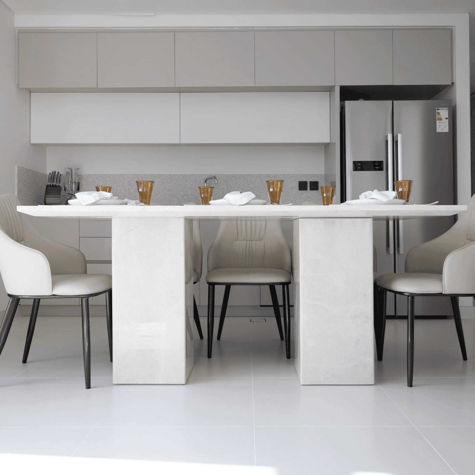 NORA STAN DINING TABLE - Marbeya Charm