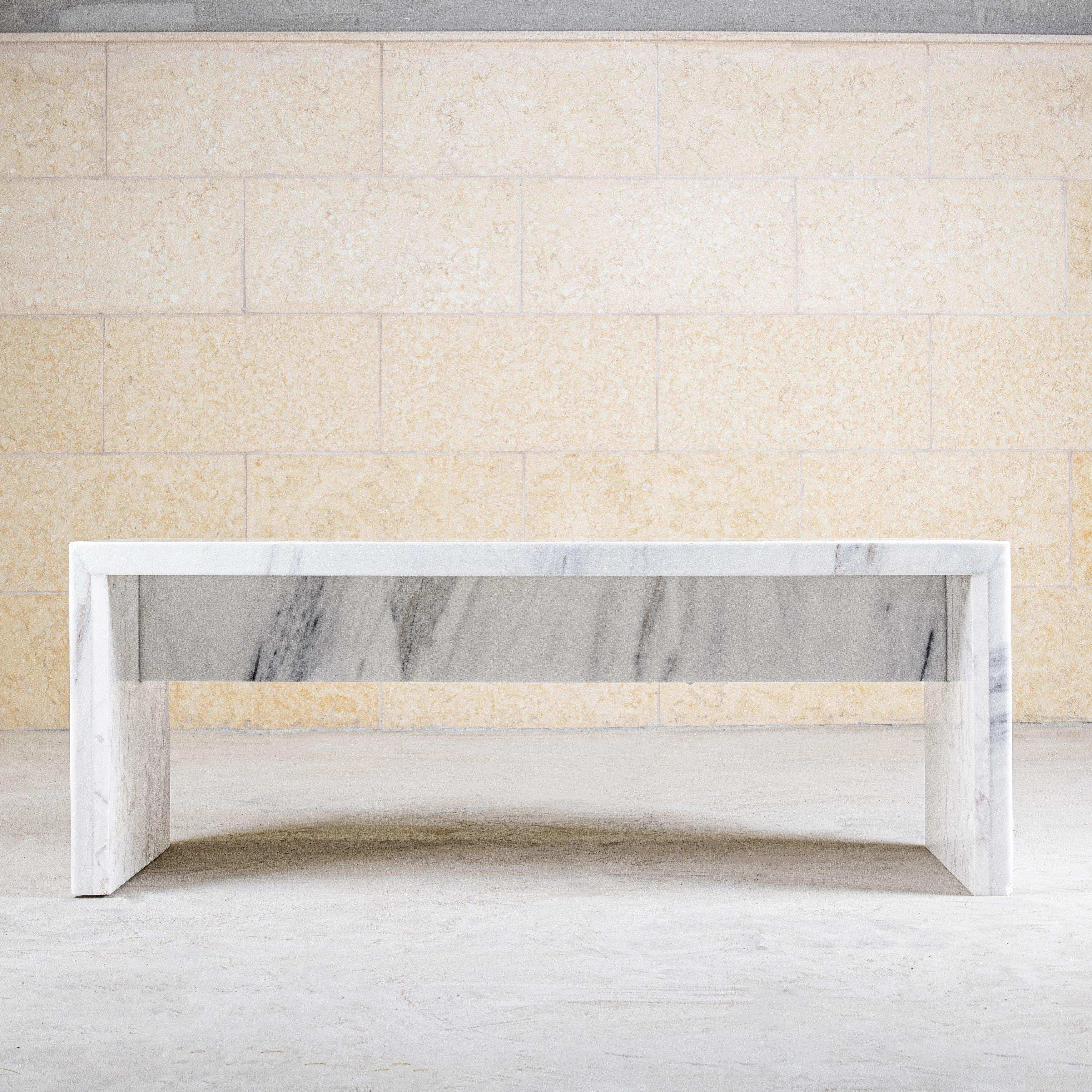 PUTI BENCH - Marbeya Charm