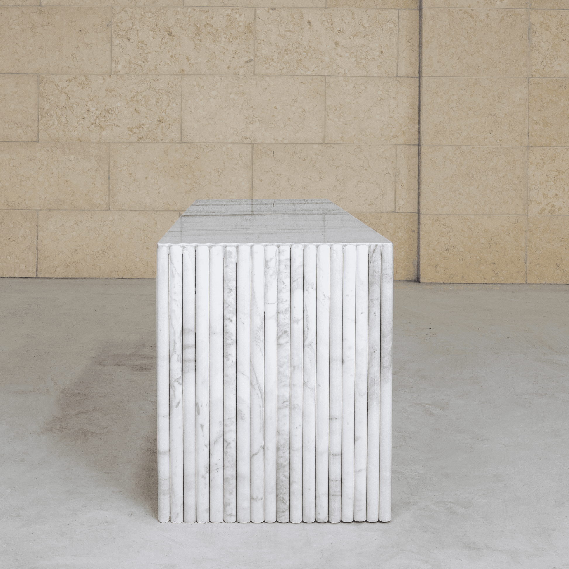 PUTI BENCH - Marbeya Charm