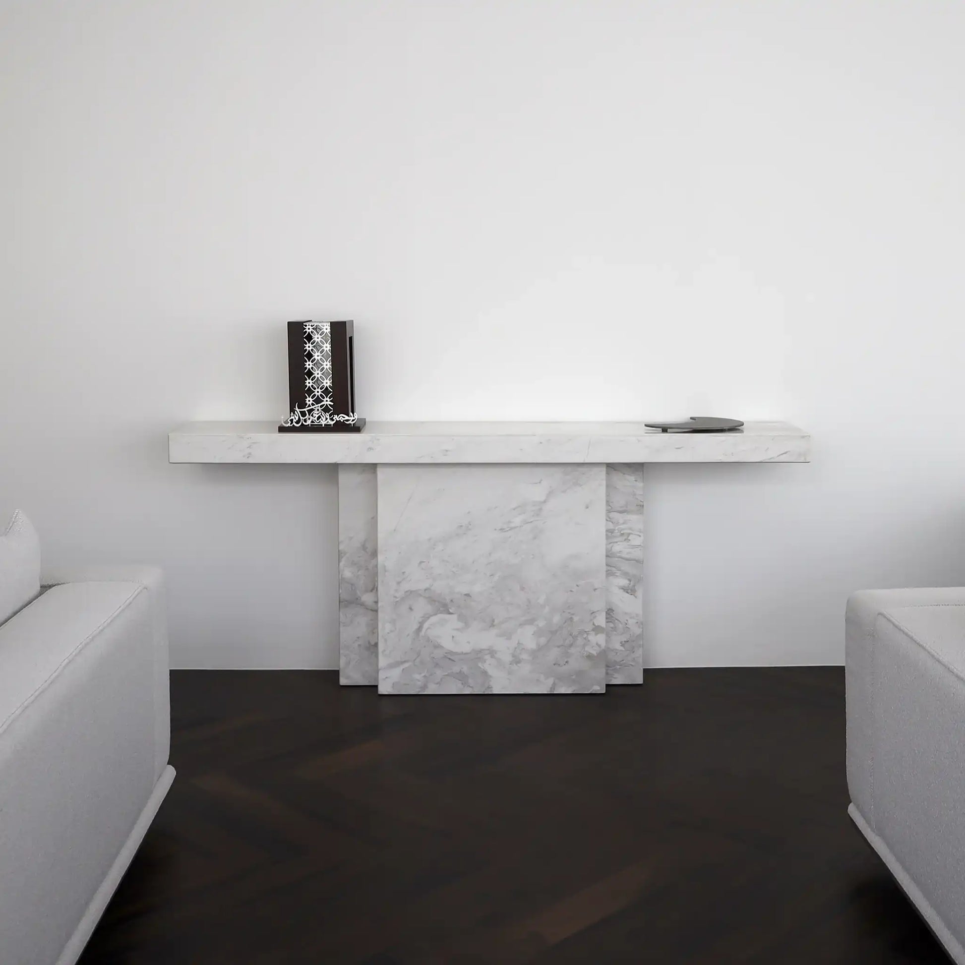 VERONA CONSOLE TABLE - Marbeya Charm