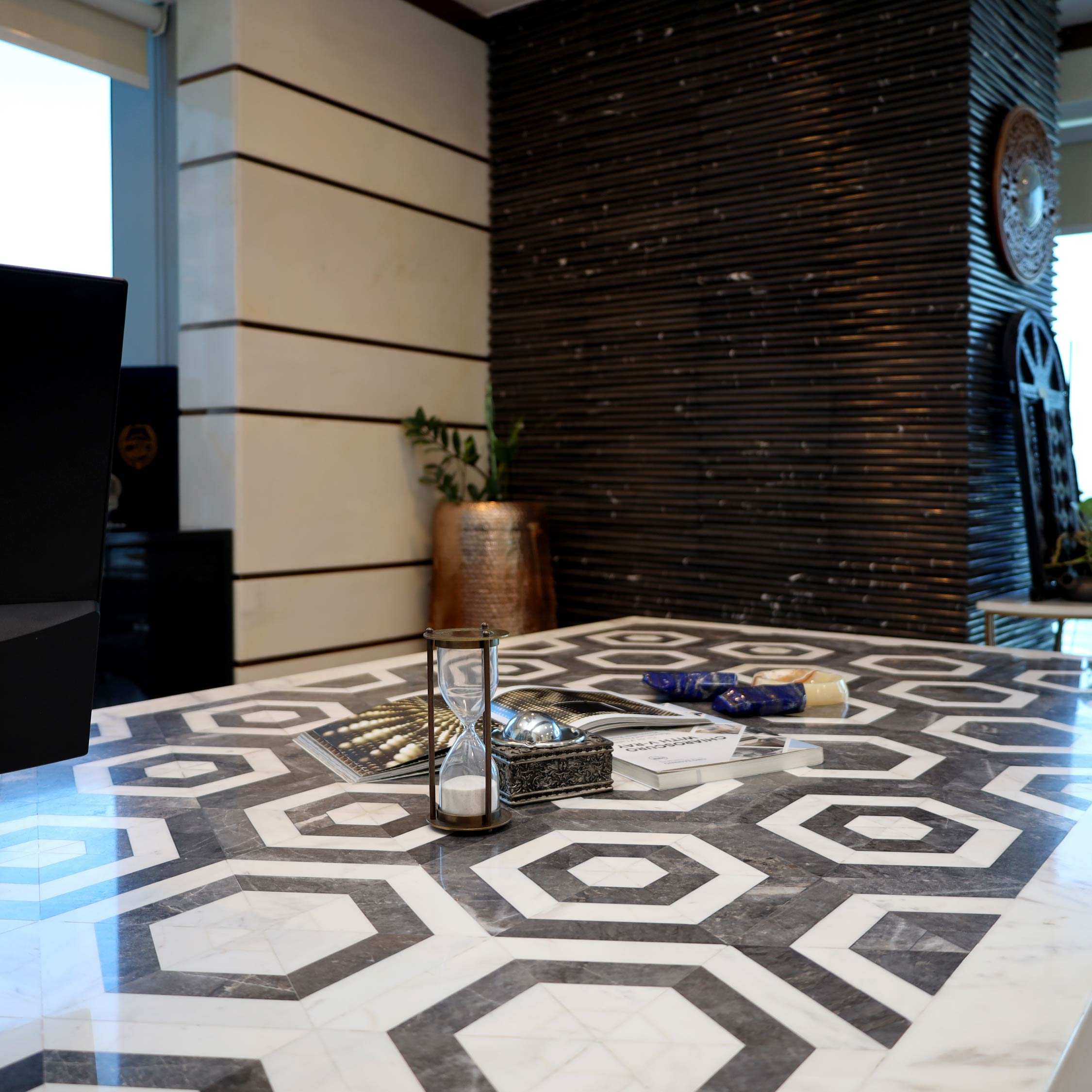 VITTORIA MANAGER MARBLE DESK - Marbeya Charm