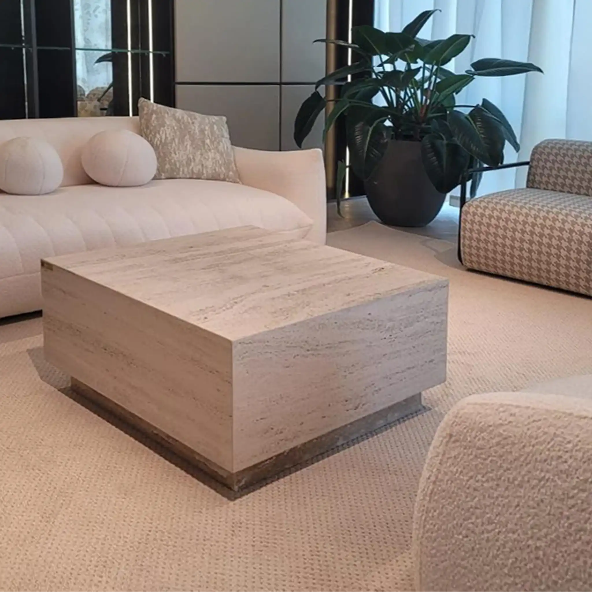 Hampton Coffe Table - Marbeya Charm
