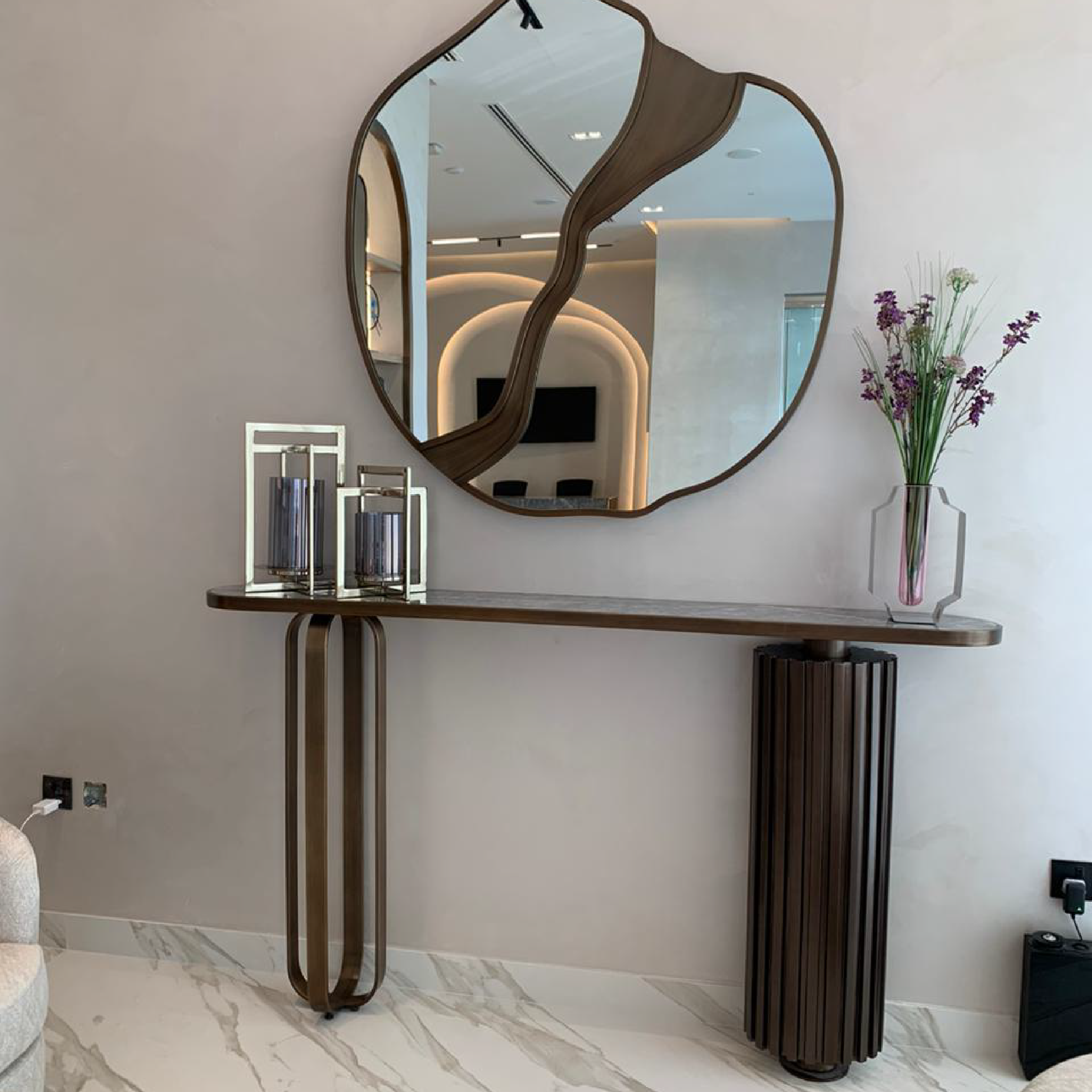 RITA CONSOLE TABLE