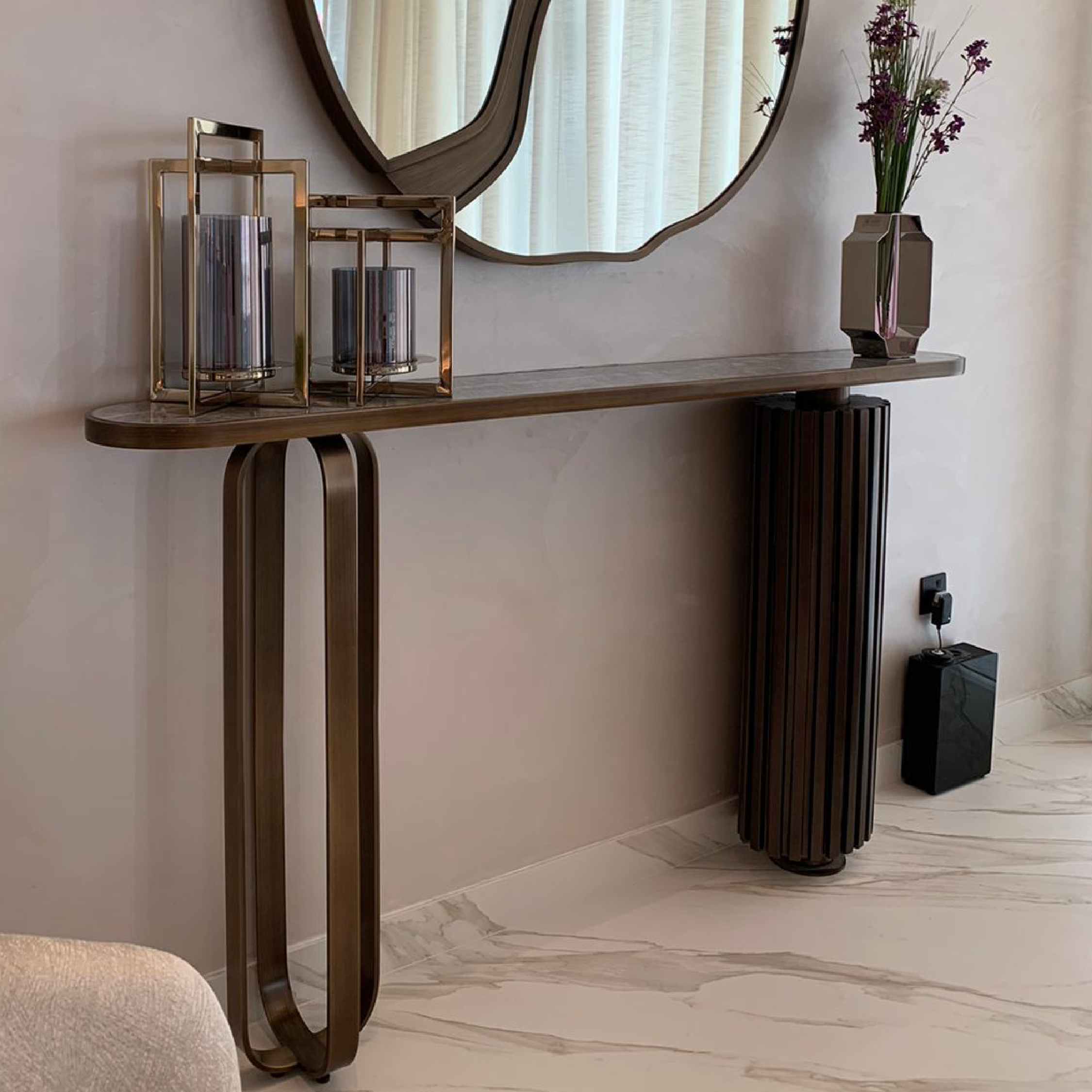 RITA CONSOLE TABLE