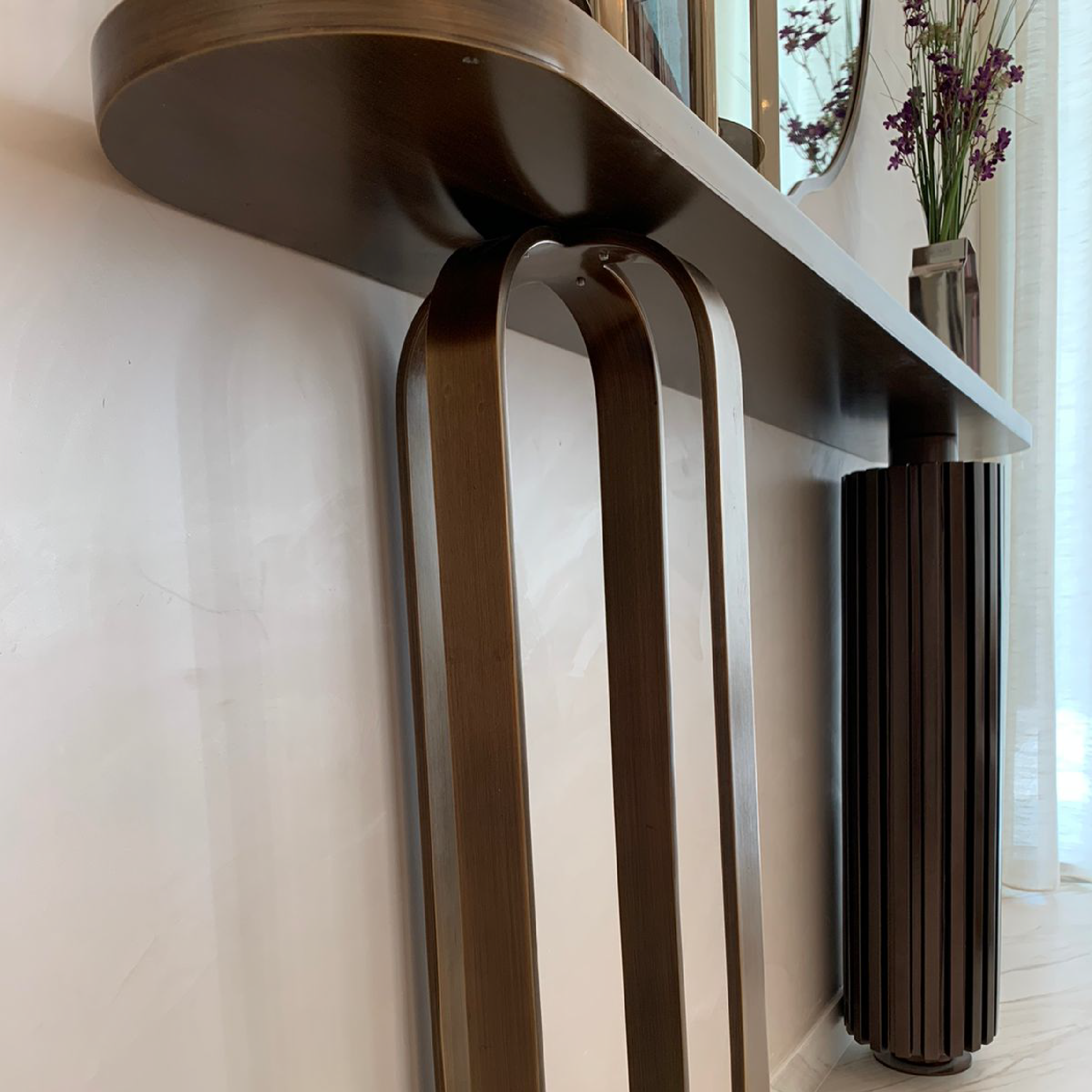 RITA CONSOLE TABLE